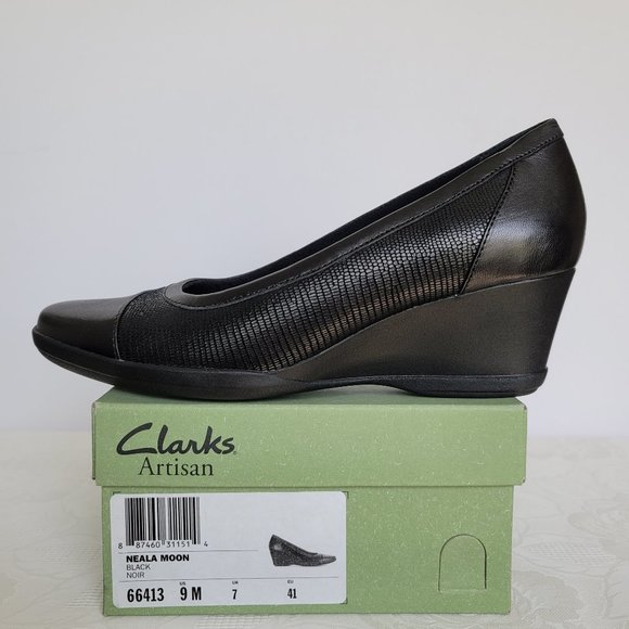 CLARKS Artisan Neala Moon Slip-On Wedge Pumps- Black color- Women's Size 9M - Picture 1 of 12